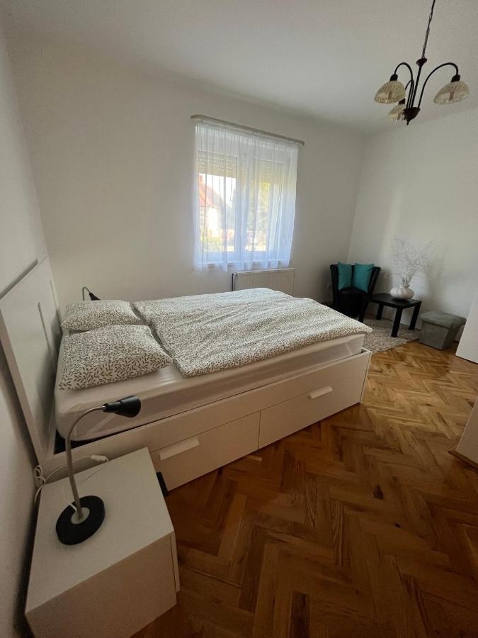 Luca Vendeghaz 1. Apartman Sárvár Buitenkant foto